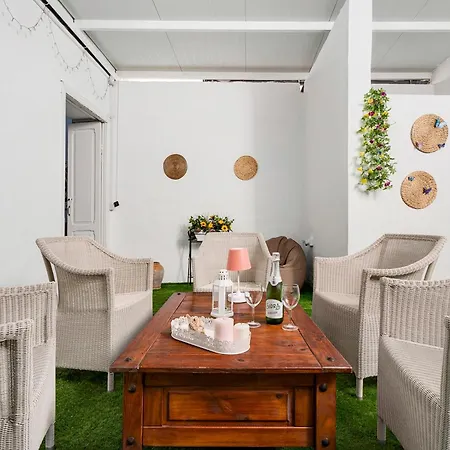 La Casa De Tina *